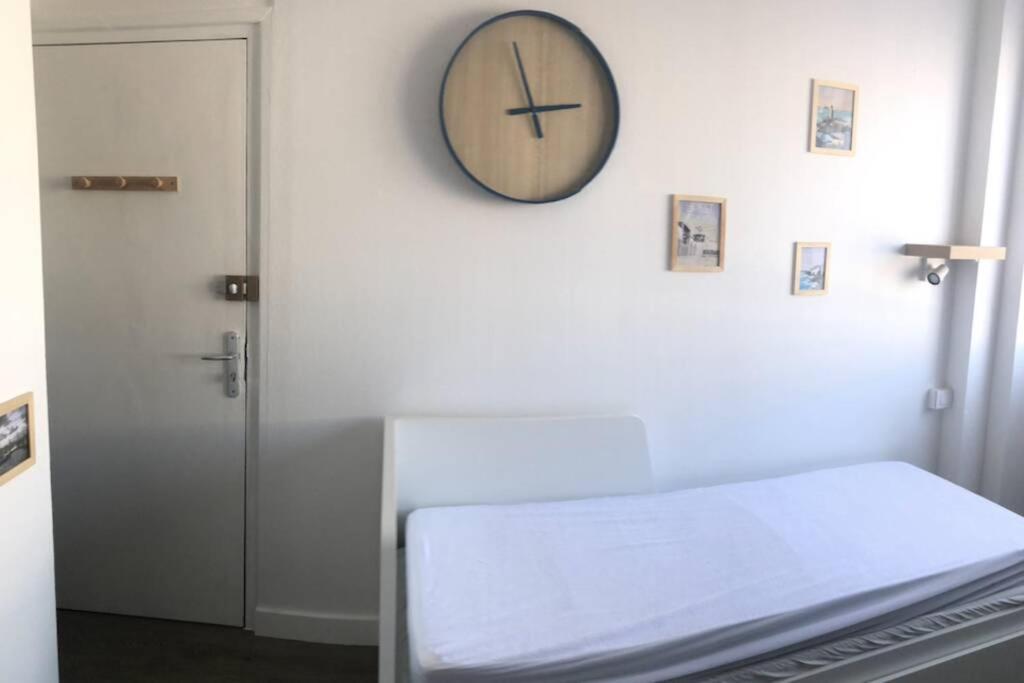 Yannadal/Studio Cosy Avec Vraie Cuisine A Recouvrance/ Proche Tram/Bus Et Proximite Avec L'Arsenal Apartment Брест Екстериор снимка